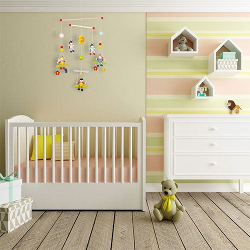 Decoratiune din lemn camera copilului - Albine si buburuze