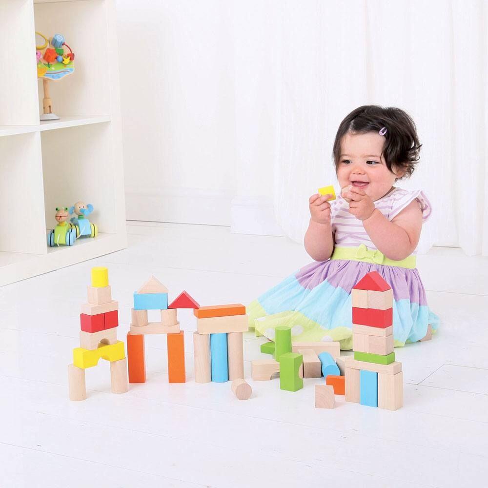 Cuburi colorate pentru construit