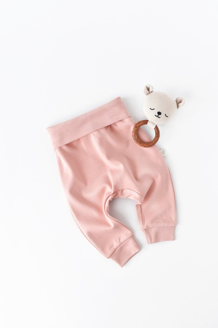 Pantaloni Bebe Unisex din bumbac organic Roz pudra
