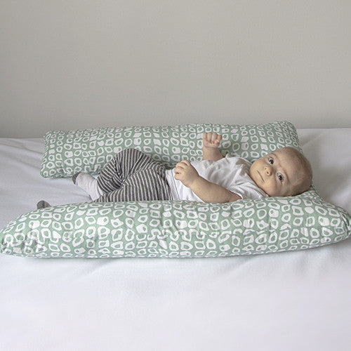 Perna 3 in 1 : babynest, pentru gravide si pentru alaptare in forma de U BabyJem