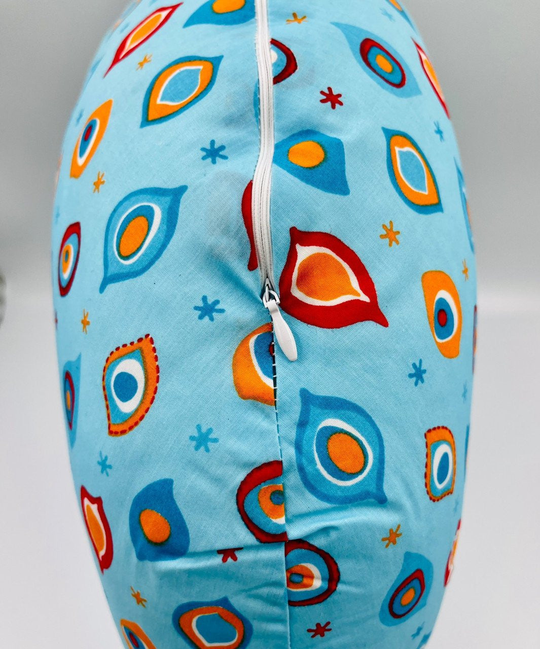 Perna pentru alaptat 2 in 1 Nursing Pillow Paun, BabyJem