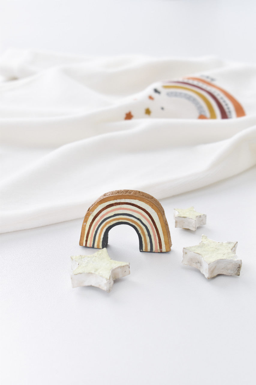 Salopeta Curcubeu cu maneca lunga si botosei din 80%bumbac organic si 20% poliester - Ecru, Baby Cosy