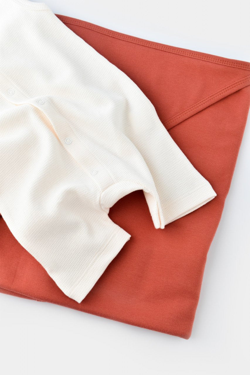 Salopeta fara maneci si panataloni scurti - 100% bumbac organic - Ecru, Baby Cosy