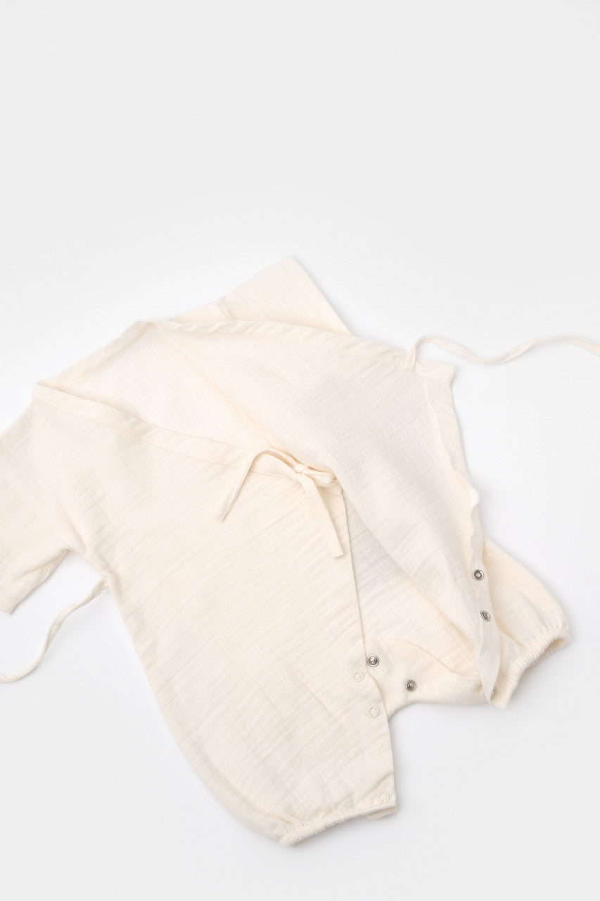 Salopeta petrecuta din muselina, BabyCosy, 100% bumbac organic, Ecru