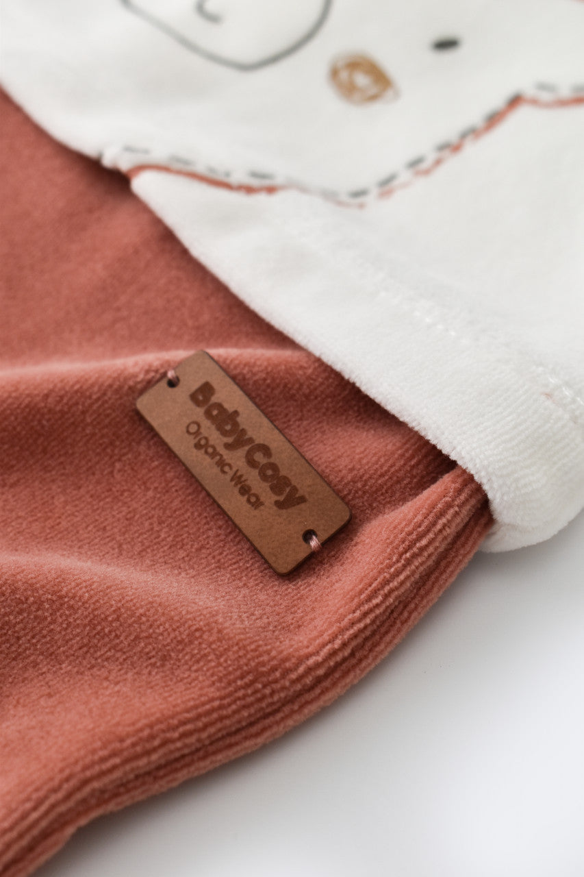 Salopeta Ursulet cu maneca lunga si botosei din 80%bumbac organic si 20% poliester - Caramiziu, Baby Cosy