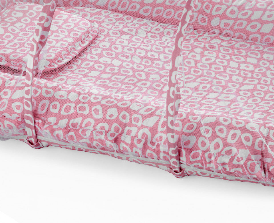 Saltea reductor BabyNest cu pernuta si plasa insecte Sleep Safe