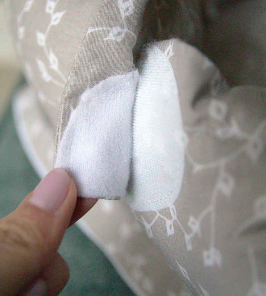 Salteluta Baby Nest cu bara jucarii Between parents