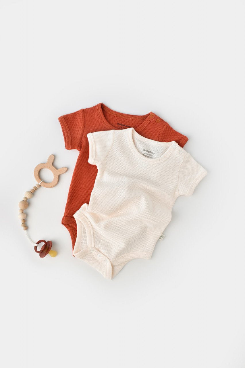 Set 2 body-uri bebe unisex -100% bumbac organic - Scortisoara/Ecru, Baby Cosy