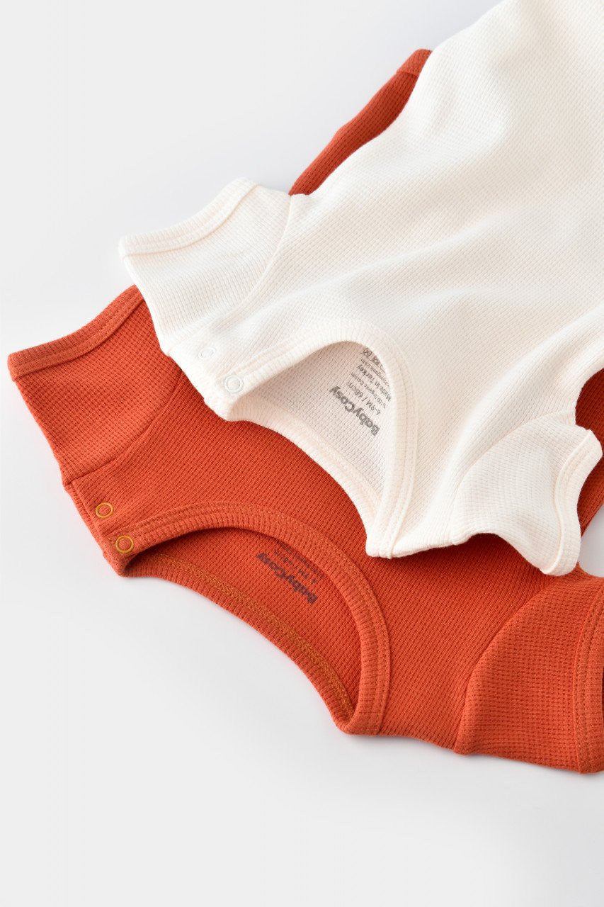 Set 2 body-uri bebe unisex -100% bumbac organic - Scortisoara/Ecru, Baby Cosy