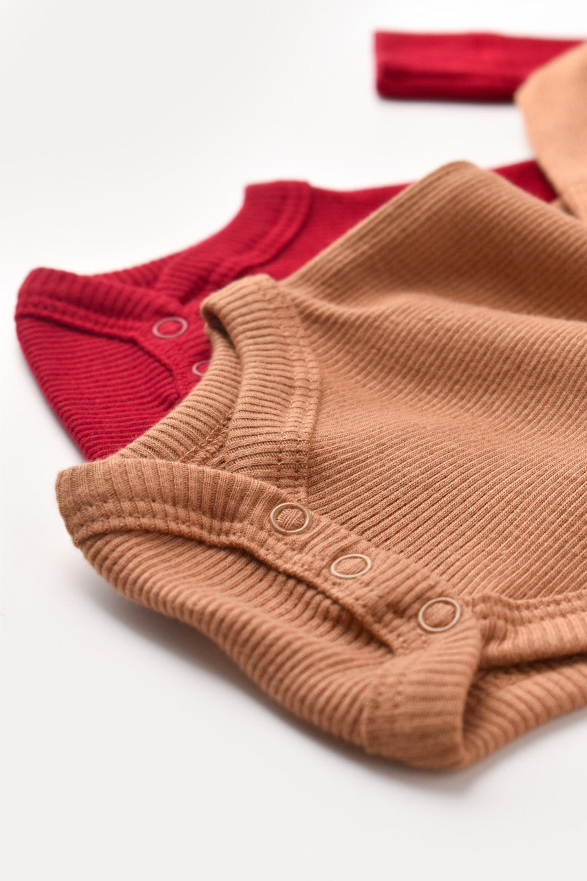 Set 2 body-uri cu maneca lunga bebe unisex din bumbac organic si modal - Maro/Rosu, Baby Cosy