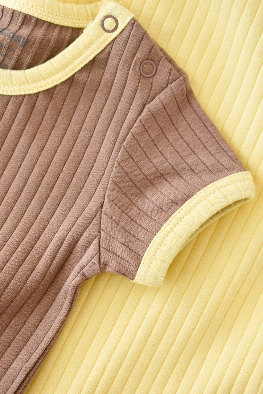 Set 2 body-uri Ribana Bebe Unisex din bumbac organic si 5%elastan - Vanilie/Maro