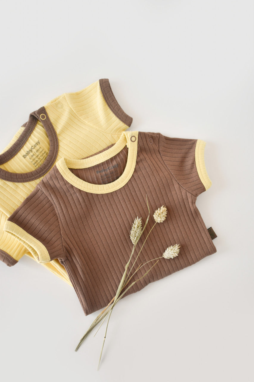 Set 2 body-uri Ribana Bebe Unisex din bumbac organic si 5%elastan - Vanilie/Maro
