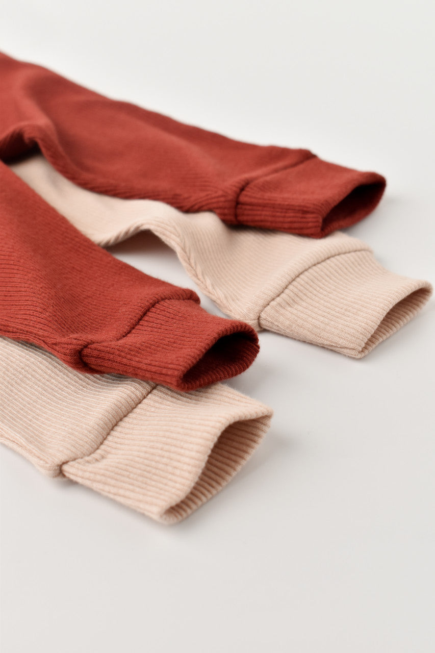 Set 2 pantaloni bebe unisex din bumbac organic si modal - Caramiziu/Somon, Baby Cosy