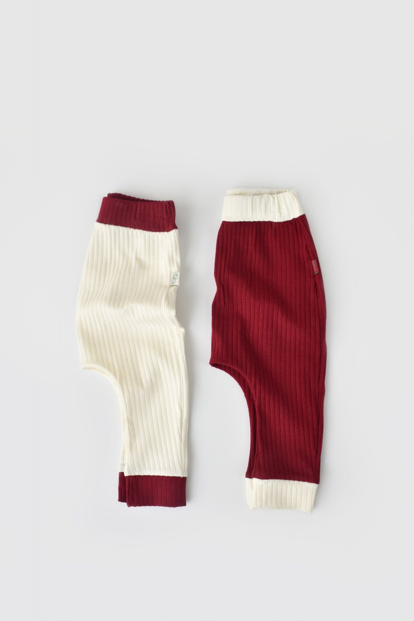 Set 2 pantaloni Ribana Bebe Unisex din bumbac organic si 5%elastan - Ecru/Bordo, Baby Cosy