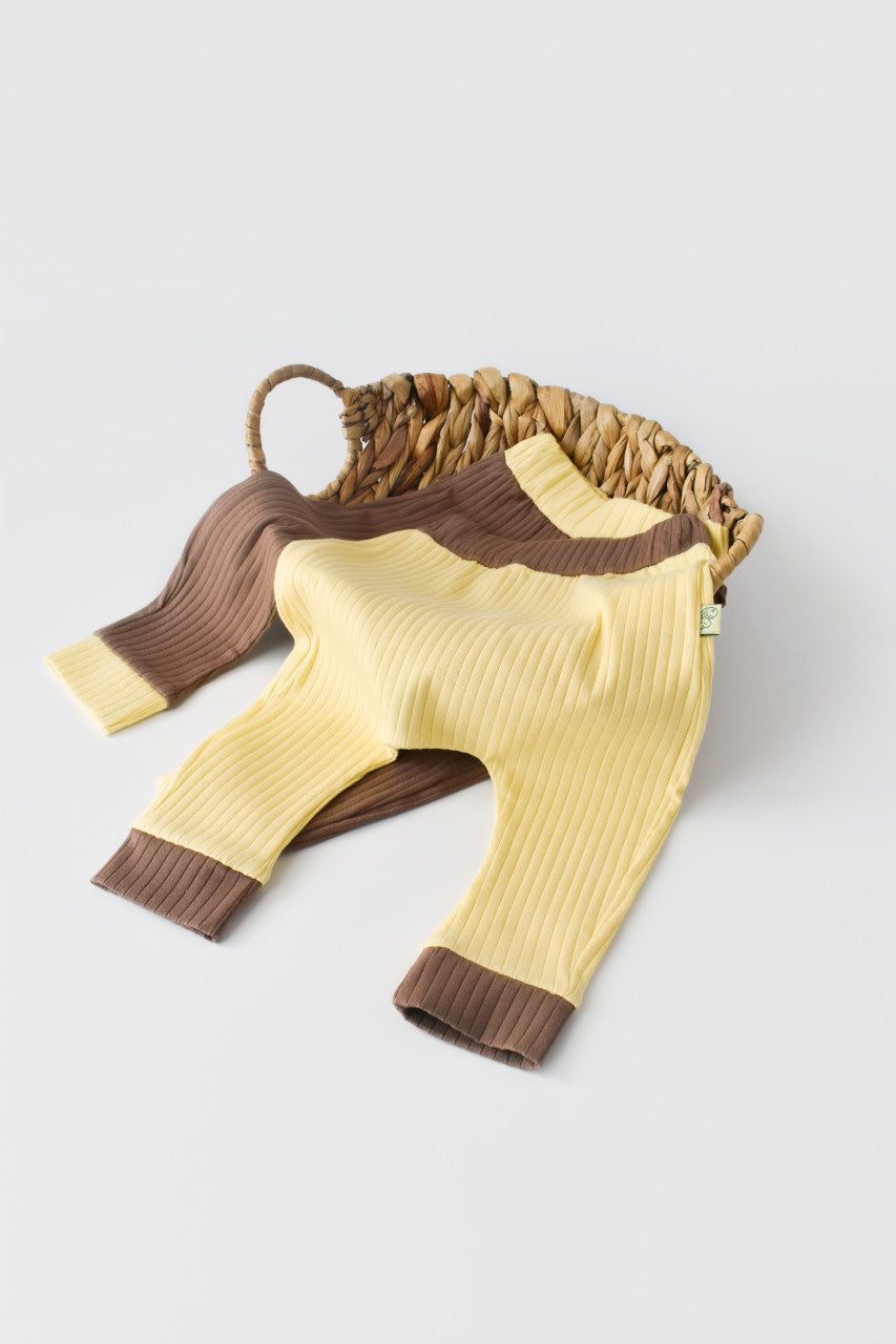 Set 2 pantaloni Ribana Bebe Unisex din bumbac organic si 5%elastan - Vanilie/Maro