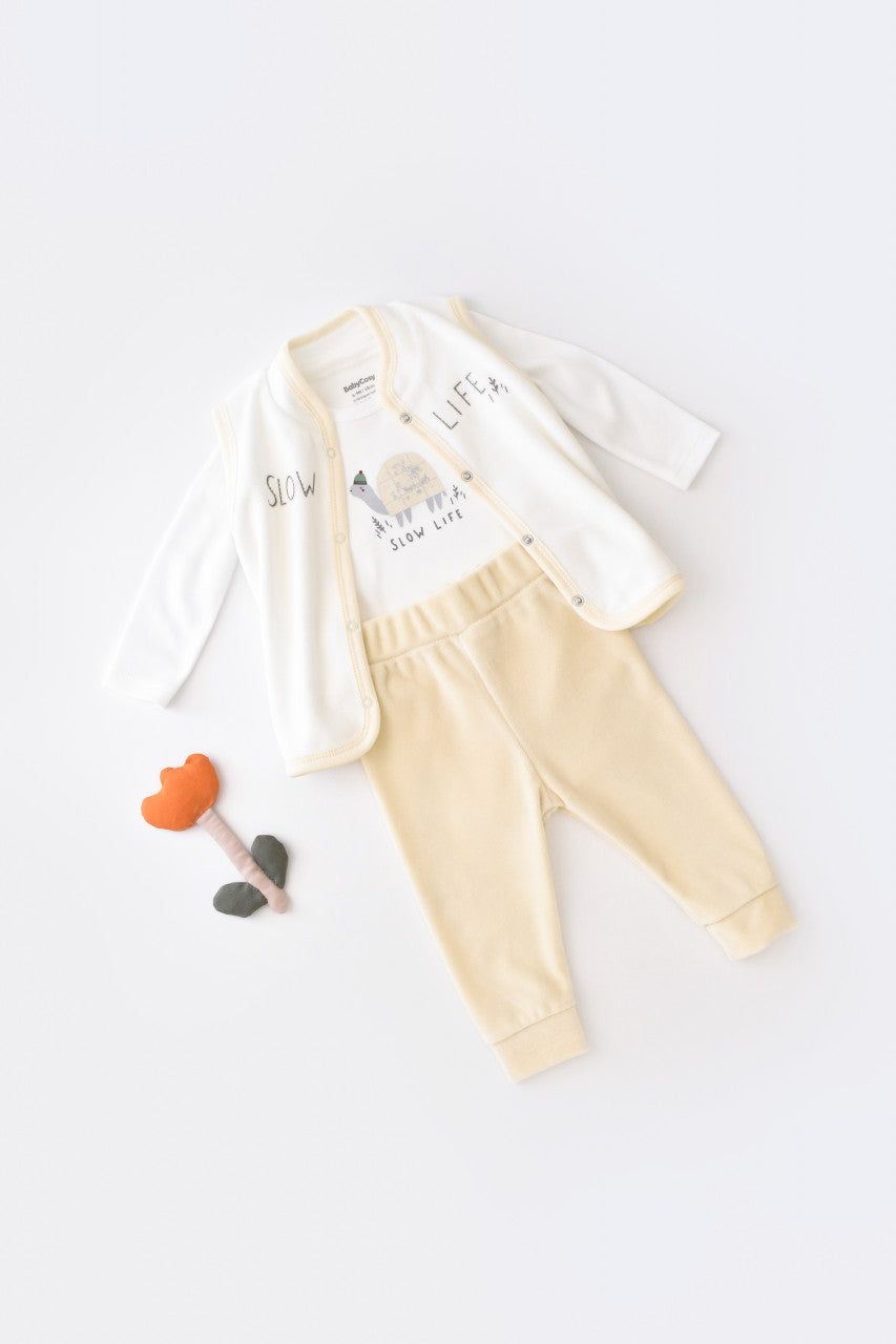 Set 3 piese Broscuta cu body, pantalonasi si vestuta din 80%bumbac organic si 20% poliester - Crem, Baby Cosy