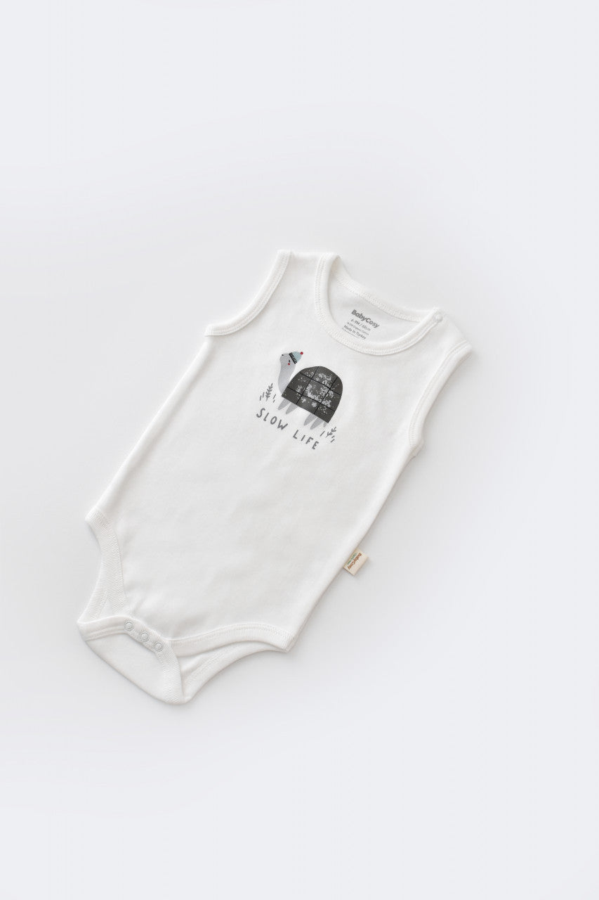 Set Broscuta cu salopeta si body din 80%bumbac organic si 20% poliester - Antracit, Baby Cosy