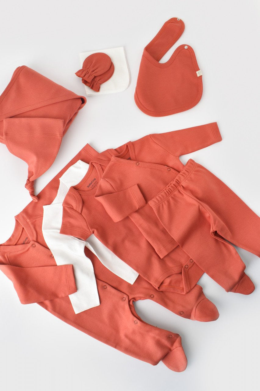 Set de 10 piese pentru nou nascut - 100% bumbac organic - Scortisoara, Baby Cosy