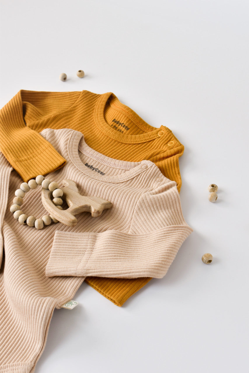 Set de 2 body-uri cu maneca lunga din bumbac organic si modal - Mustar/Somon