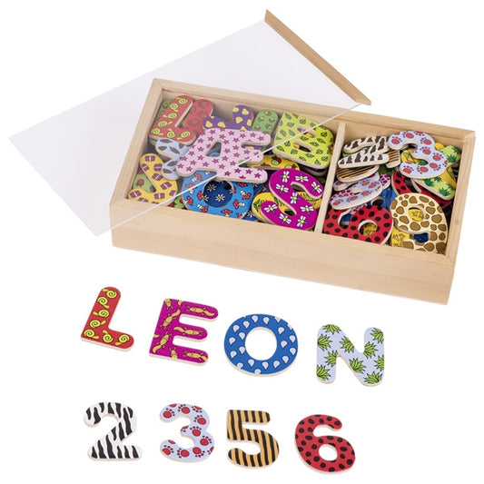Litere si cifre magnetice - Set educativ cu 88 de piese