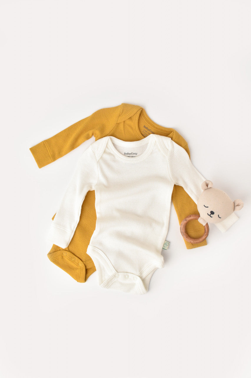 Set 2 body-uri cu maneca lunga bebe unisex din bumbac organic si modal - Mustar/Ecru, Baby Cosy